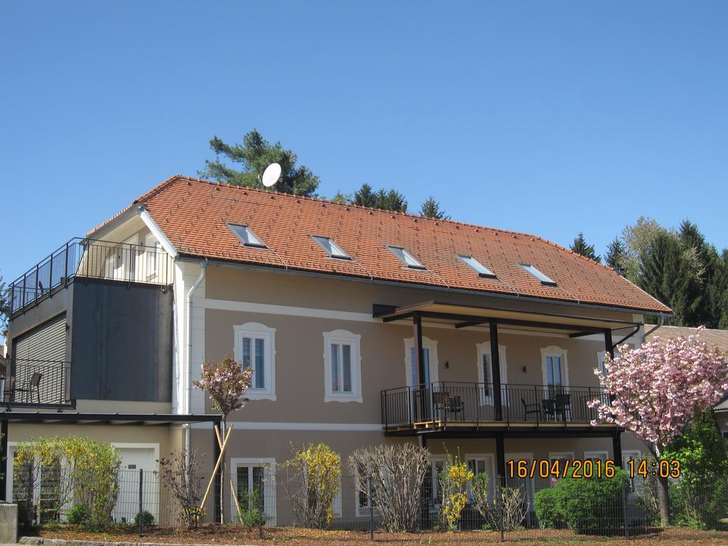 Villa Zur Schmied'N Ehrenhausen Exterior photo